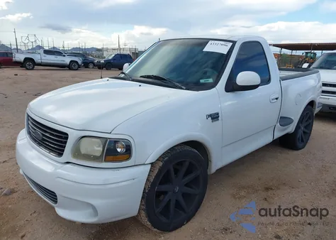 2003 Ford F-150 Xl/Xlt z USA, uszkodzony, nr VIN 2FTRF07L23CA40535